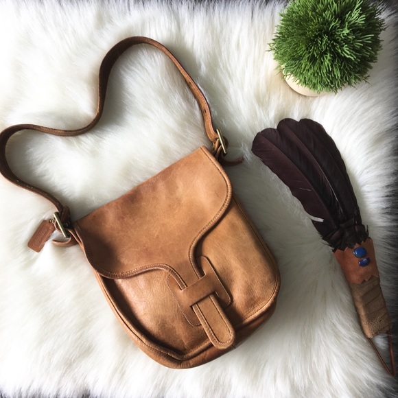 Coach Handbags - Vintage: 70’s Coach ❃ Leather Flap Bag ❃ Saddle